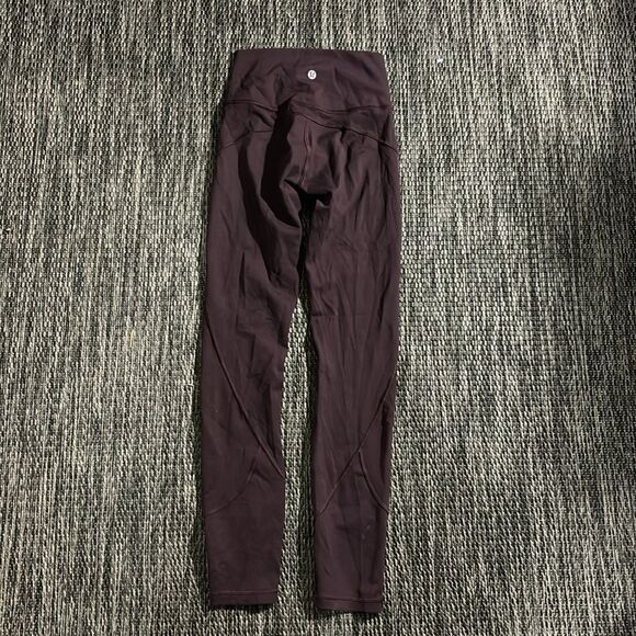 Lululemon In Movement 7/8 Tight *Everlux 25" - Picture 2 of 9